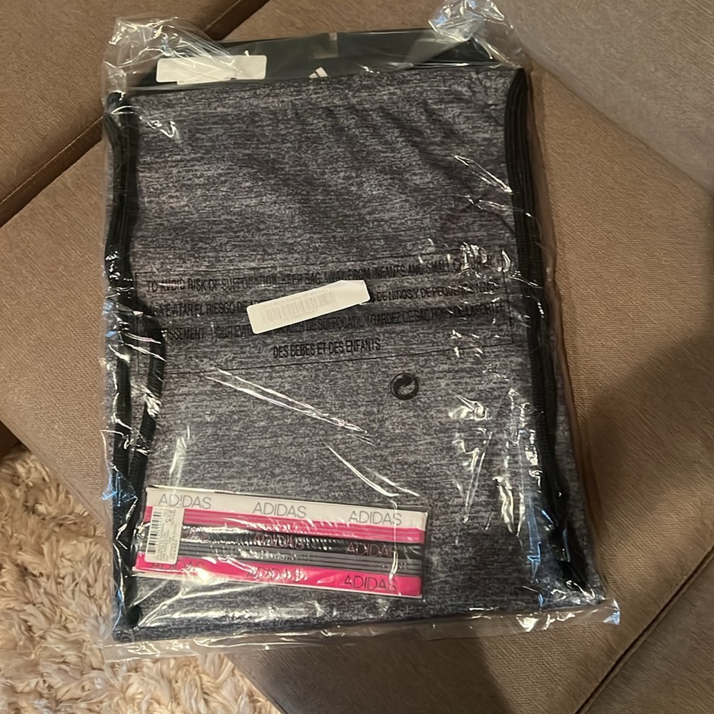 Adidas Drawstring Bag - Picture 2 of 4